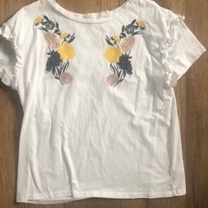 Floral Tee Size M